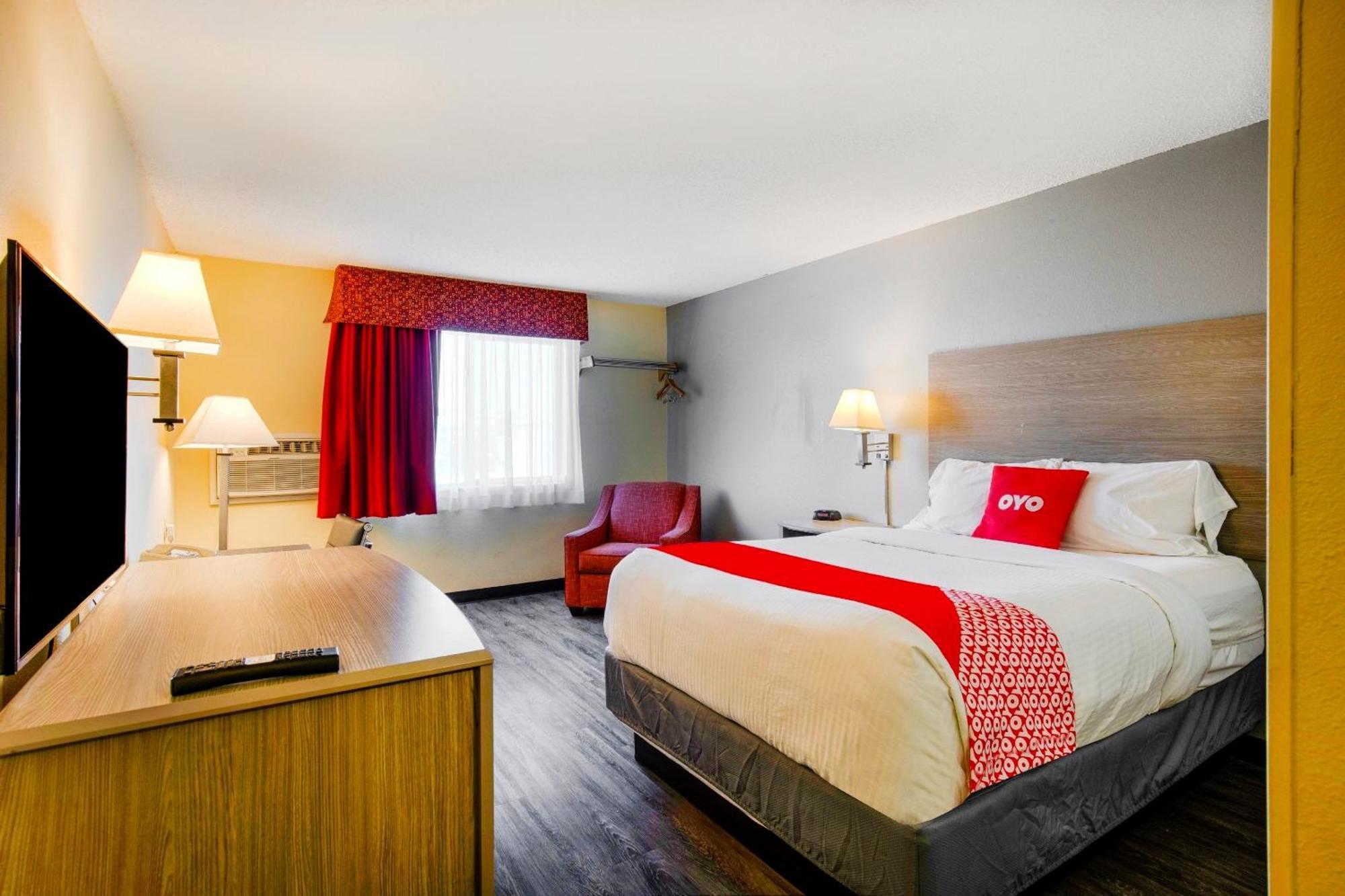 Oyo Hotel Castle Rock Co Downtown Dış mekan fotoğraf